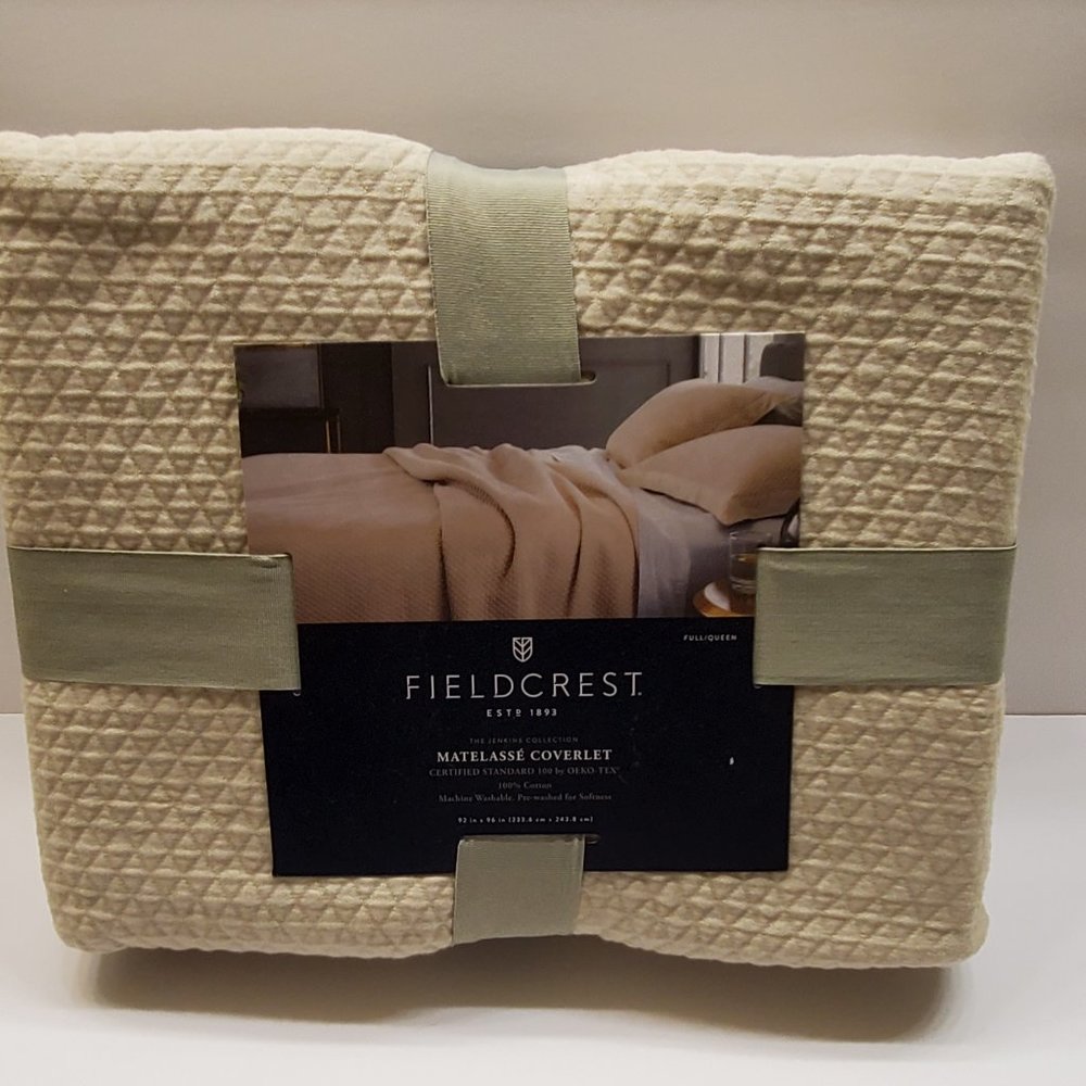New Queen Beige Coverlet Quilt 96x92